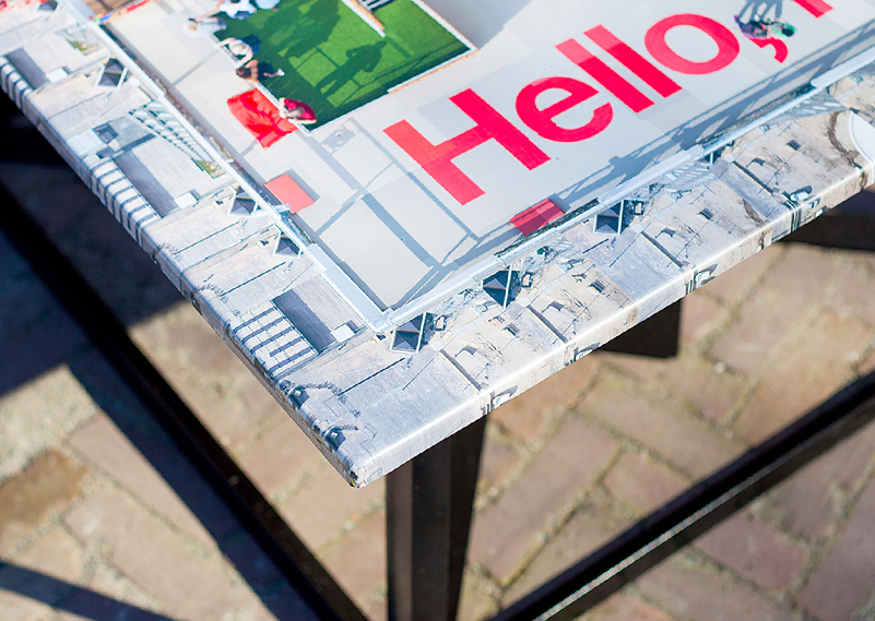 Expositie op tafelbladen in Amsterdam